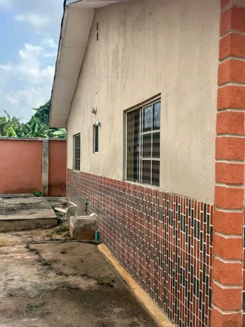 2 unit of 3 bed flat and 2 bedroom flat for sale — photo 3